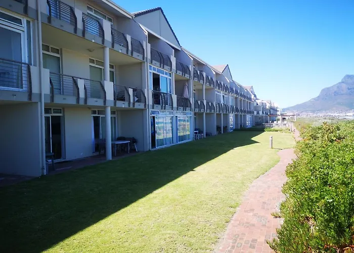 Cape Town Family Beachfront Apartment Leisure Bay